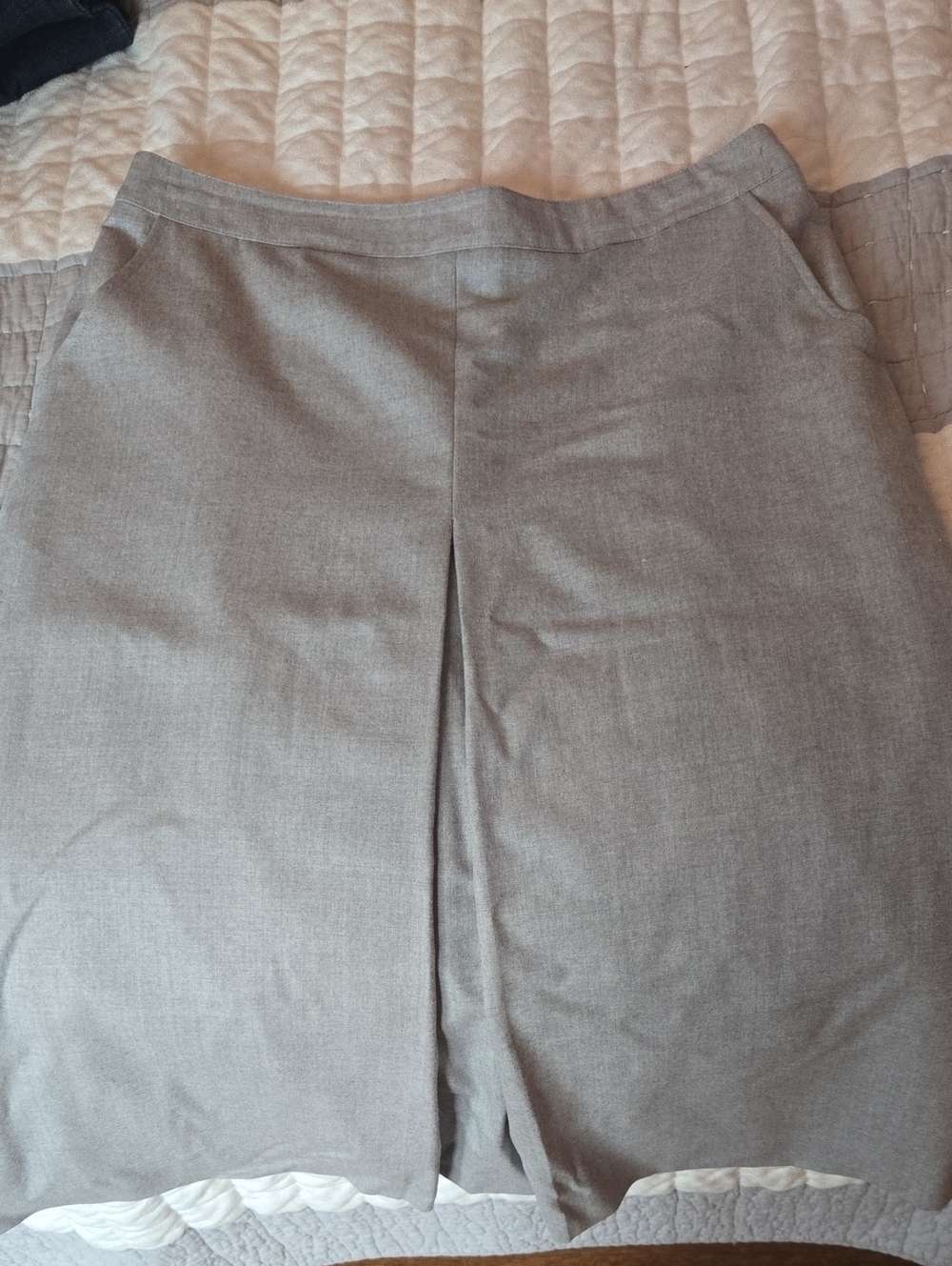 Pendleton Light Gray A-Line Skirt with Front Pleat